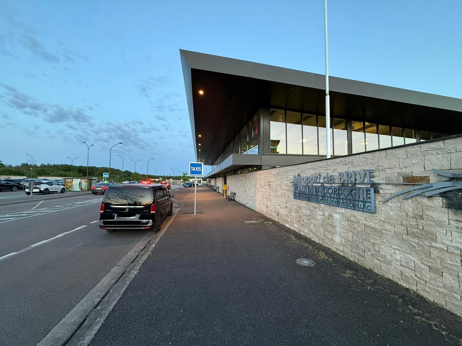 Taxi aéroport de Brive vallée de la Dordogne
