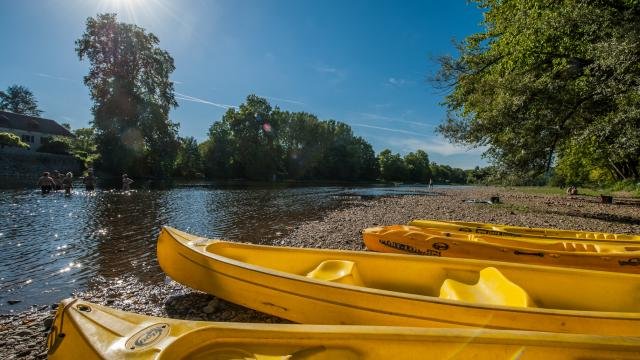 Départ de canoë sur la Dordogne avec transfert taxi